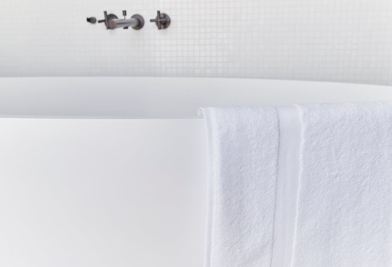 Almonda toalhão 70x130cm branco